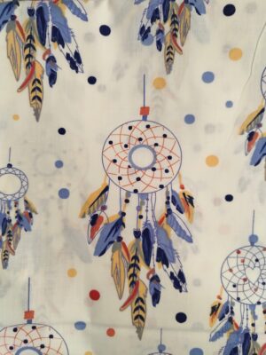 Sapnų gaudyklės baltame fone