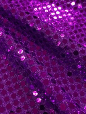 Violetiniai priklijuoti žvyneliai